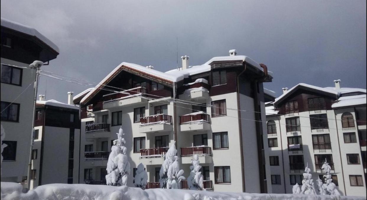 בורובץ Apart Hotel Flora Residence - Clover Building Flat 09 מראה חיצוני תמונה